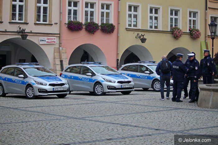 policjanci-maja-nowe-samochody-foto-60351