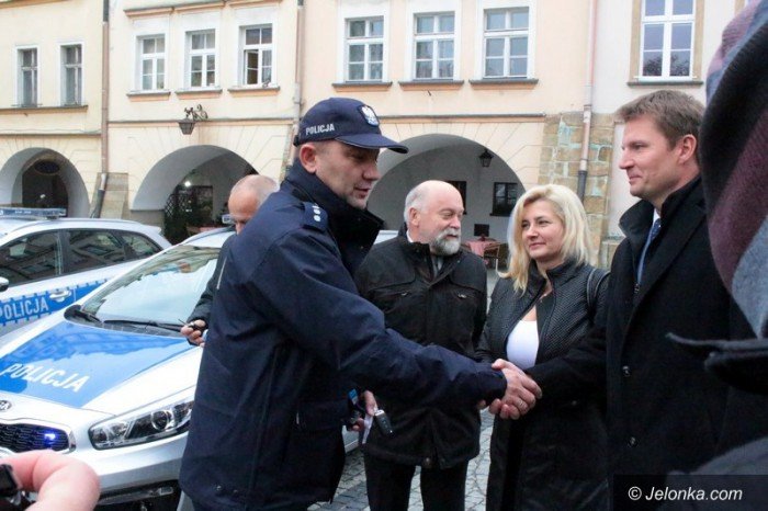policjanci-maja-nowe-samochody-foto-60351