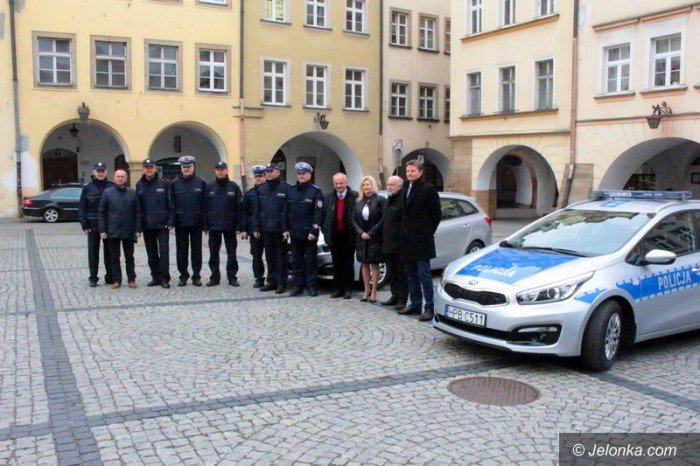 policjanci-maja-nowe-samochody-foto-60351