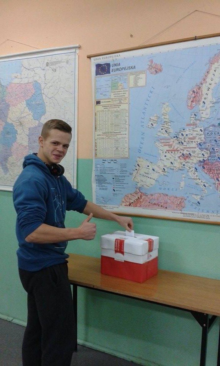 prawybory-parlamentarne-czyli-modzi-gosuja-foto-60358