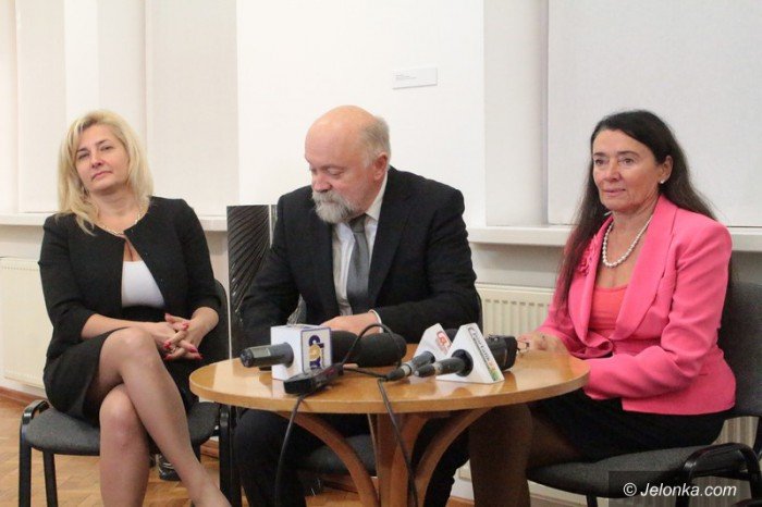profesor-chybicka-wspiera-jerzego-pokoja-foto-60362