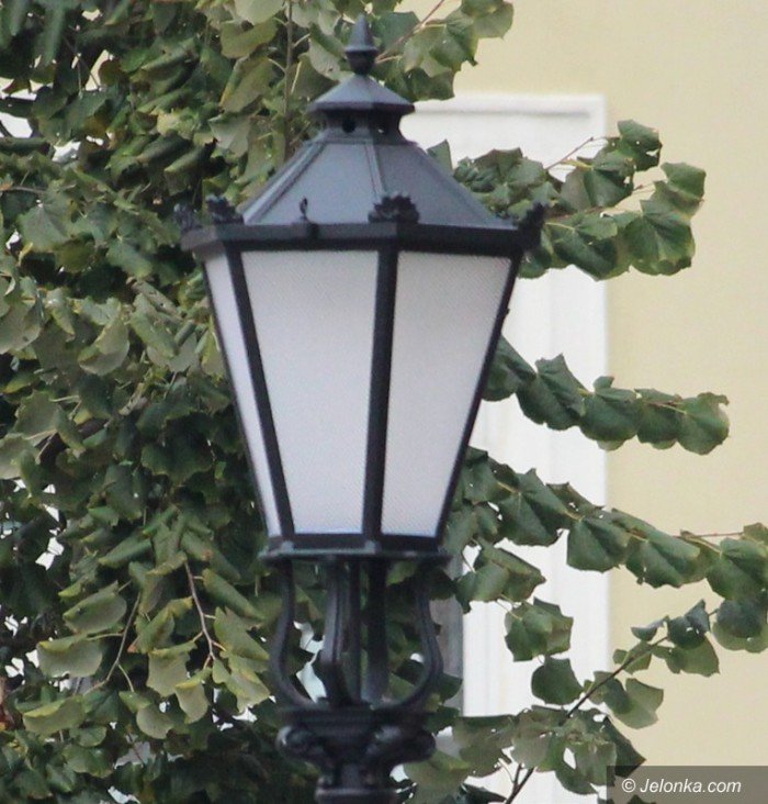 dugotrwaa-wymiana-oswietlenia-w-rynku-foto-60377
