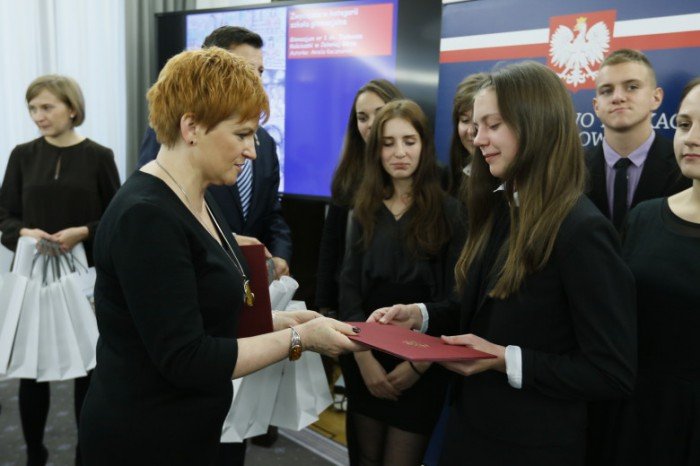 gimnazjalisci-z-jedynki-zwyciezcami-konkursu-men-foto-60378