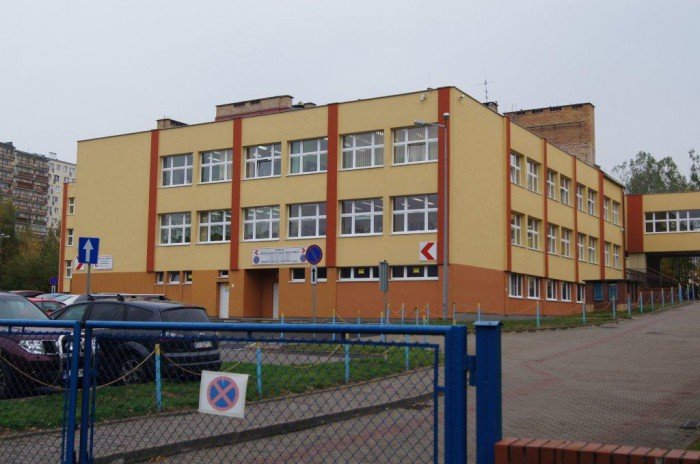 Szkoła podstawowa na Zabobrzu II