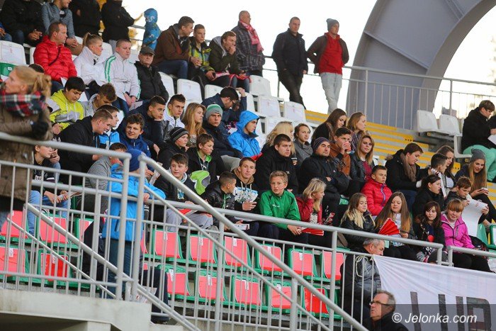 mecz-reprezentacji-przerwany-przez-brak-pradu-foto-60465