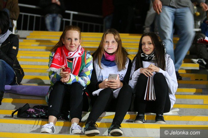 mecz-reprezentacji-przerwany-przez-brak-pradu-foto-60465