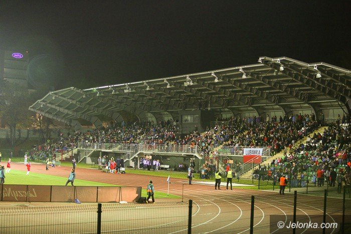 mecz-reprezentacji-przerwany-przez-brak-pradu-foto-60465
