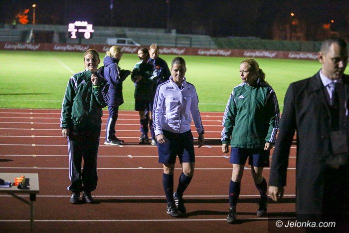 mecz-reprezentacji-przerwany-przez-brak-pradu-foto-60465
