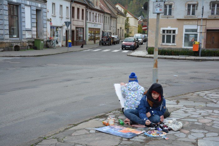uczniowie-plastyka-na-jesiennym-plenerze-foto-60467