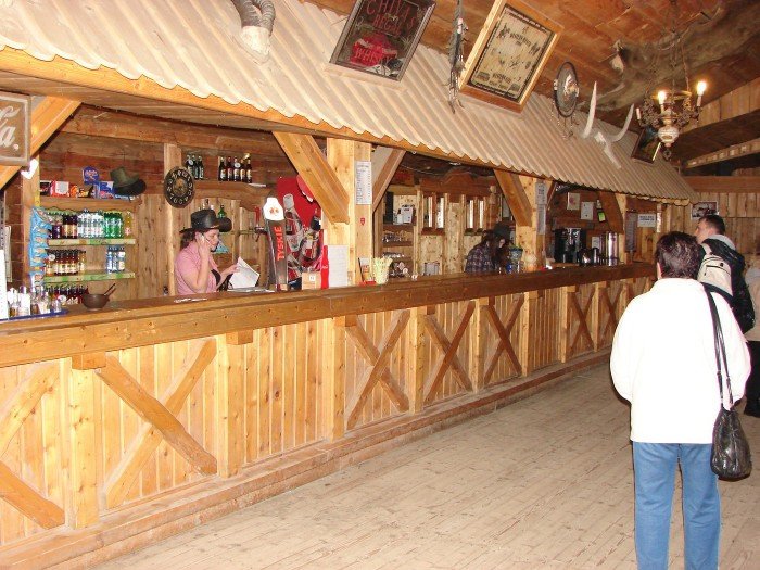 biaa-laska-w-dolinie-paacow-i-ogrodow-foto-60480