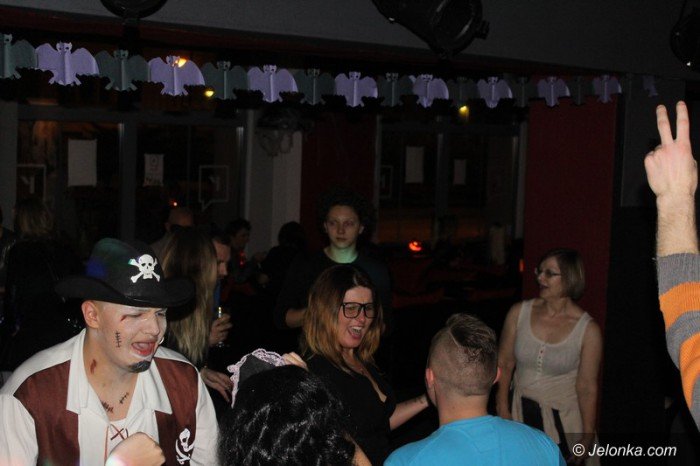 bawili-sie-w-upiornym-klimacie-foto-60524