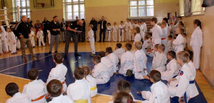 zmagania-fighterow-w-jeleniej-gorze-foto-60550