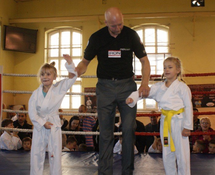 zmagania-fighterow-w-jeleniej-gorze-foto-60550