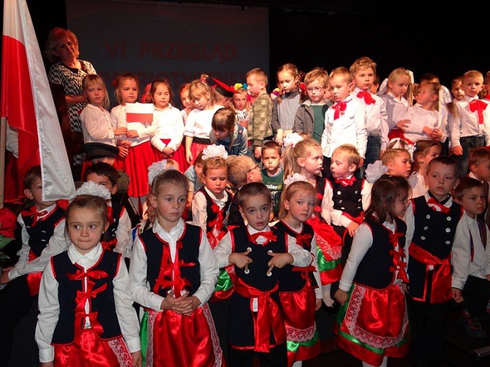 przedszkolaki-po-raz-szosty-patriotycznie-foto-60621