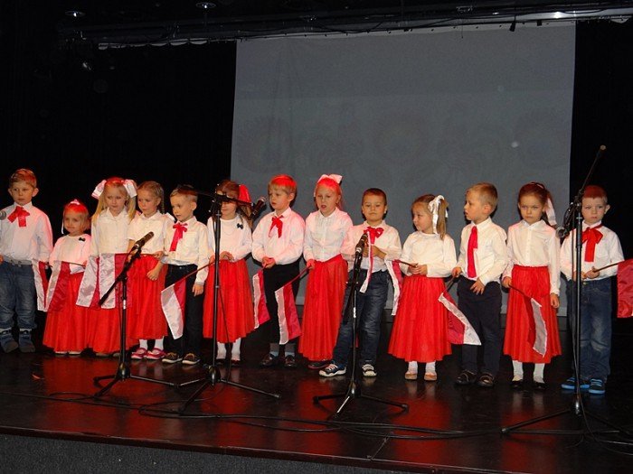 przedszkolaki-po-raz-szosty-patriotycznie-foto-60621