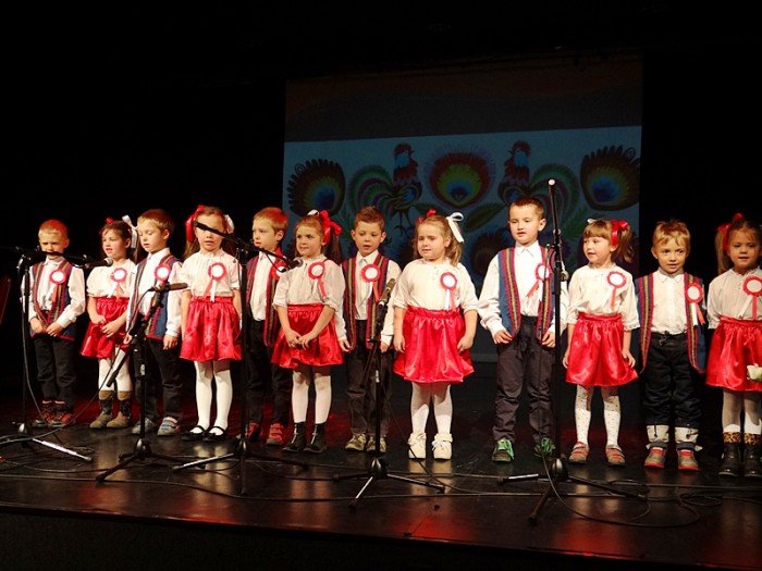 przedszkolaki-po-raz-szosty-patriotycznie-foto-60621