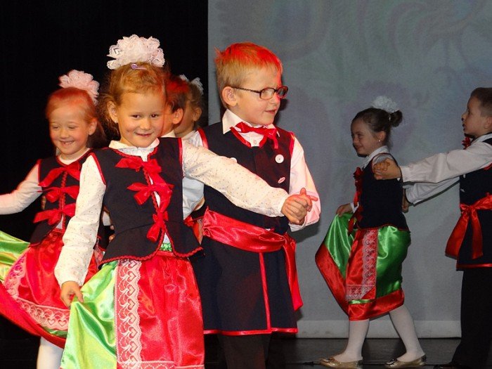 przedszkolaki-po-raz-szosty-patriotycznie-foto-60621
