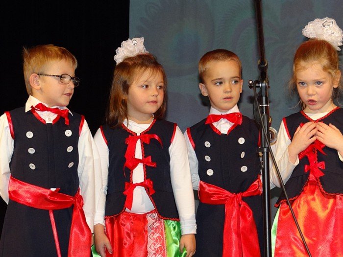 przedszkolaki-po-raz-szosty-patriotycznie-foto-60621
