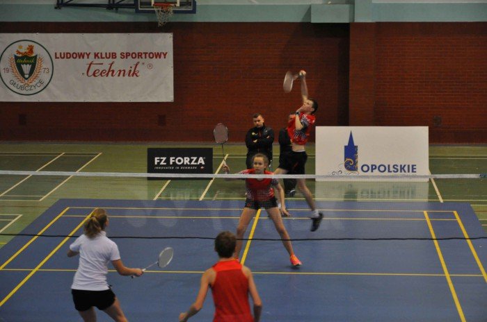medale-badmintonistow-chojnika-foto-60650