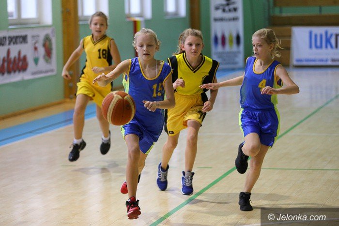 dzien-niepodlegosci-z-minikoszykowka-foto-60684