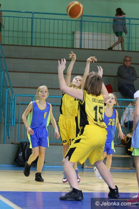 dzien-niepodlegosci-z-minikoszykowka-foto-60684