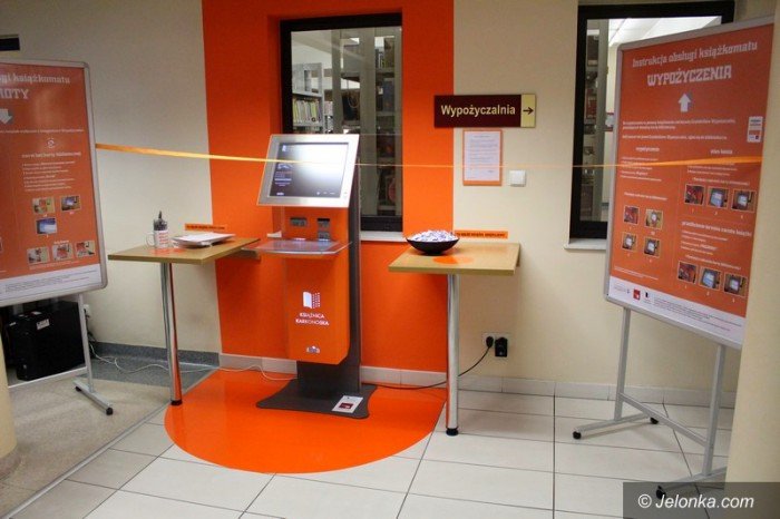 ksiaznica-karkonoska-ma-ksiazkomaty-i-biblioboxy-foto-60694