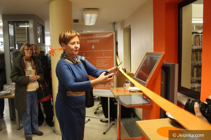 ksiaznica-karkonoska-ma-ksiazkomaty-i-biblioboxy-foto-60694
