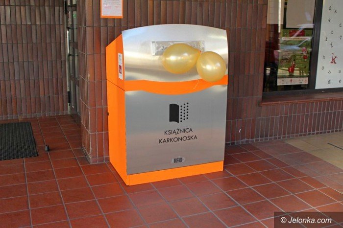 ksiaznica-karkonoska-ma-ksiazkomaty-i-biblioboxy-foto-60694