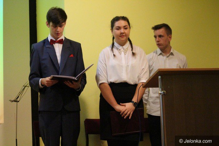 poezja-jana-pawa-ii-dla-modych-foto-60779