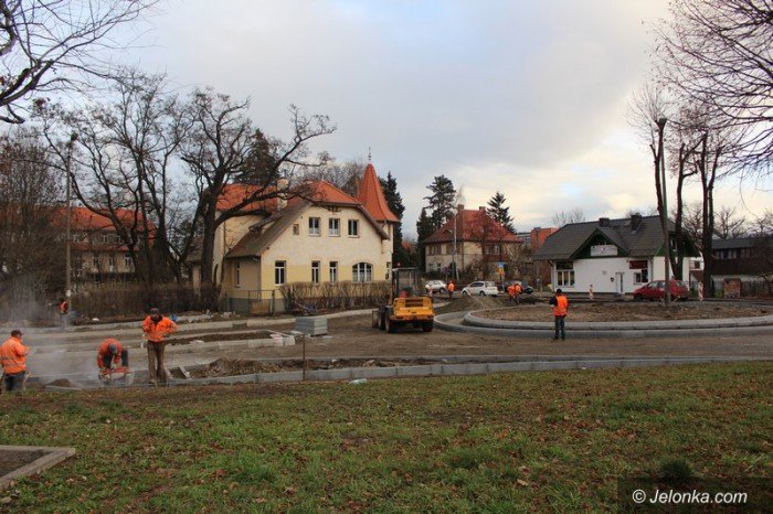 rondo-w-cieplicach-coraz-blizej-foto-60806