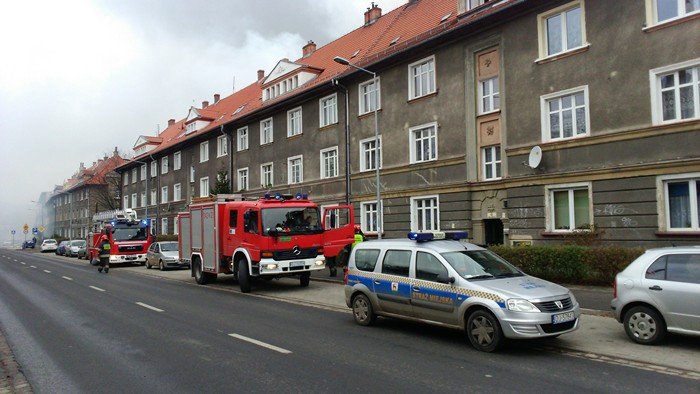zadymienie-na-osiedlu-robotniczym-foto-60883