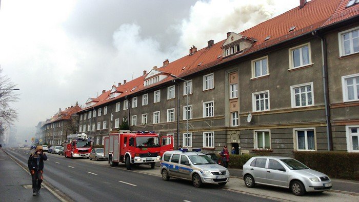 zadymienie-na-osiedlu-robotniczym-foto-60883