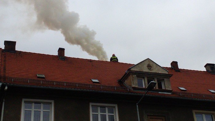 zadymienie-na-osiedlu-robotniczym-foto-60883