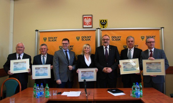 jelenia-gora-w-tym-roku-bez-delfinka-foto-60917