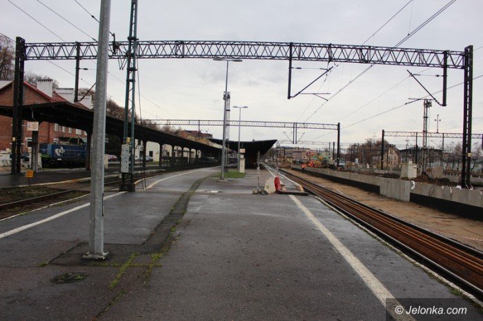widac-postep-w-remoncie-peronow-foto-60922