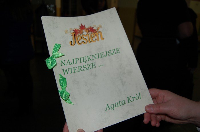 jesienne-klimaty-w-zespole-szko-w-mysakowicach-foto-60926