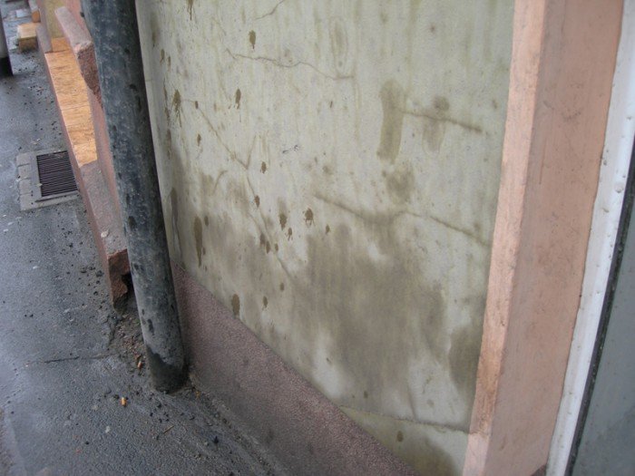 kto-zapaci-za-zniszczone-elewacje-foto-60949