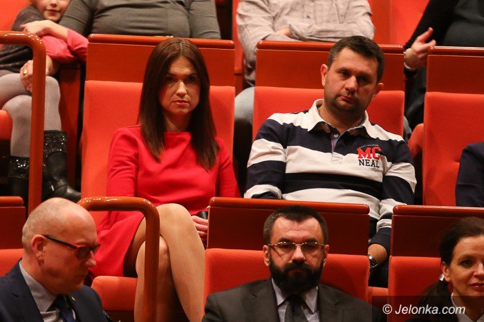 wspaniay-koncert-z-gwiazda-i-gwiazdkami-foto-60953