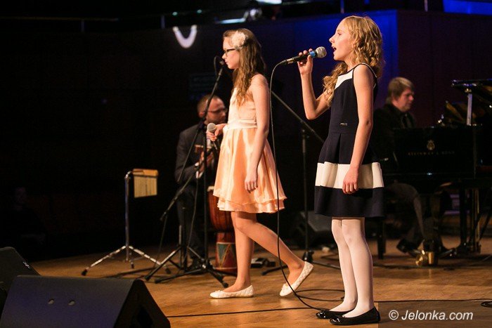 wspaniay-koncert-z-gwiazda-i-gwiazdkami-foto-60953