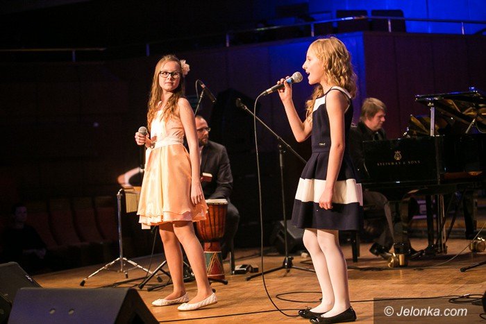 wspaniay-koncert-z-gwiazda-i-gwiazdkami-foto-60953