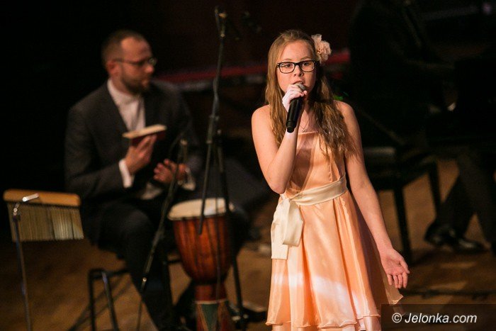 wspaniay-koncert-z-gwiazda-i-gwiazdkami-foto-60953