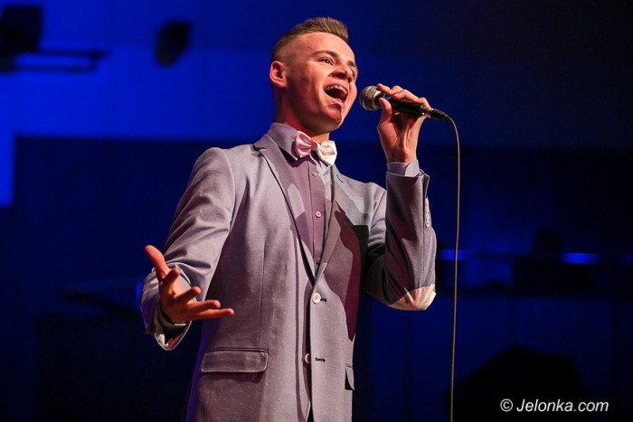 wspaniay-koncert-z-gwiazda-i-gwiazdkami-foto-60953