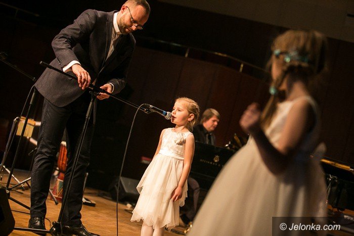 wspaniay-koncert-z-gwiazda-i-gwiazdkami-foto-60953
