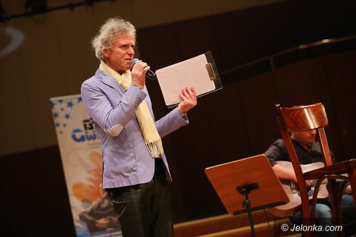 wspaniay-koncert-z-gwiazda-i-gwiazdkami-foto-60953