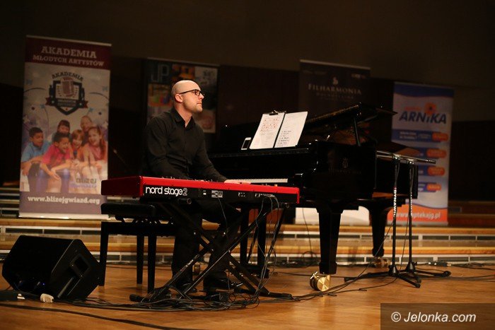 wspaniay-koncert-z-gwiazda-i-gwiazdkami-foto-60953