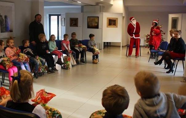 sw-mikoaj-zawita-do-muzeum-foto-60961
