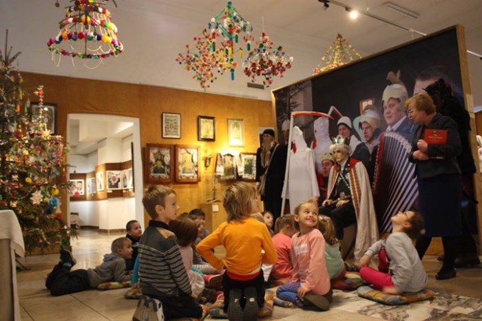sw-mikoaj-zawita-do-muzeum-foto-60961