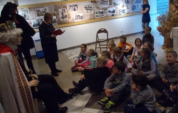 sw-mikoaj-zawita-do-muzeum-foto-60961