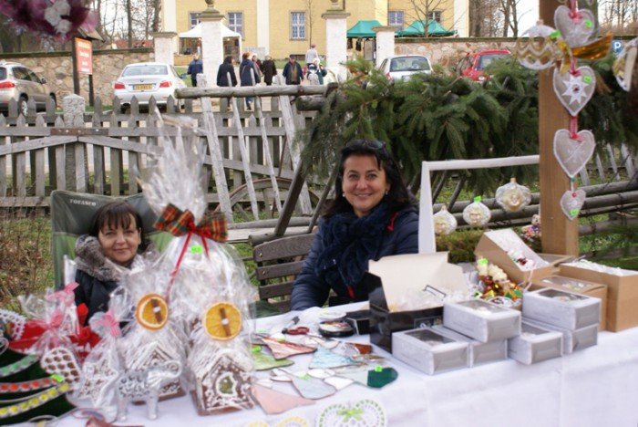 kiermasz-adwentowy-w-omnicy-takze-dzisiaj-foto-60973