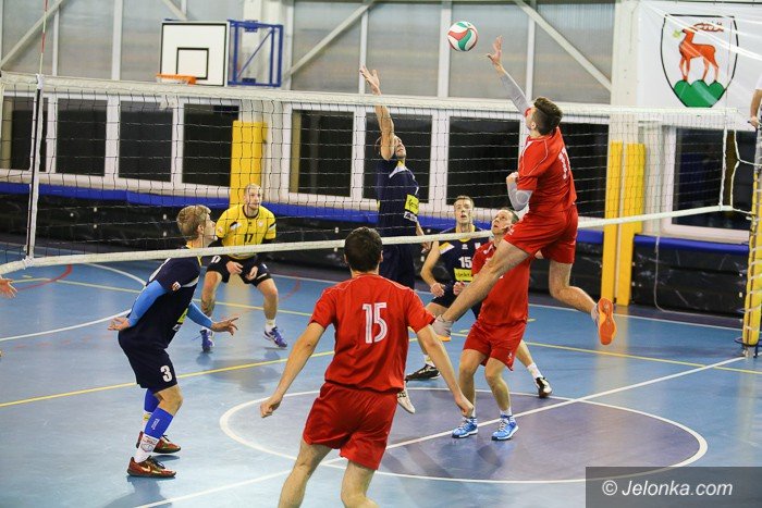 siatkarze-stawili-opor-liderowi-foto-60979